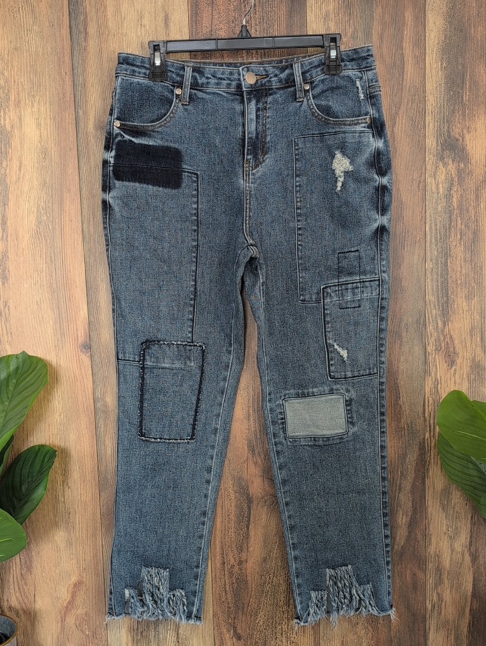 Easel Patchwork High-Rise Distressed Ankle Crop Jeans L        526A